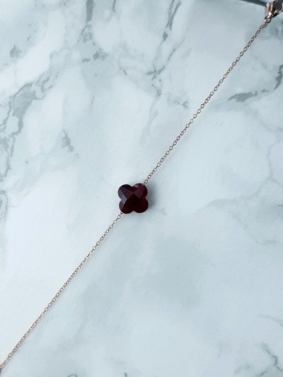 Bracelet chaîne femme trèfle rouge or Memphis