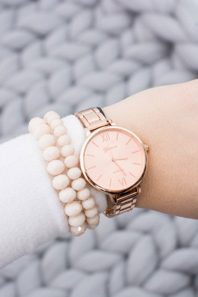 Montre élégante en cuivre pour femmes avec bracelet
