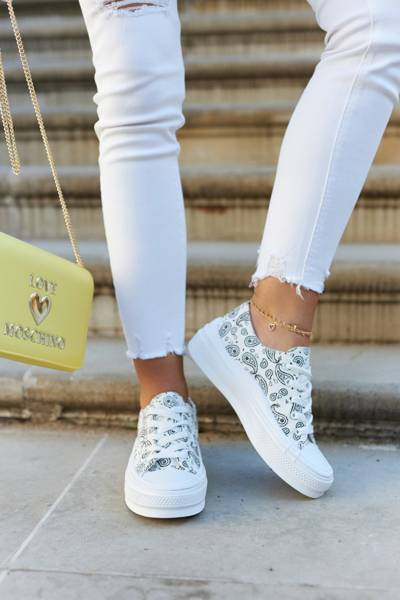 Adidași pentru femei White Humphrey