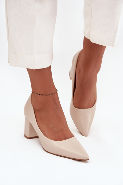 Escarpins à talon compensé et bouts pointus beige clair Ryvessa