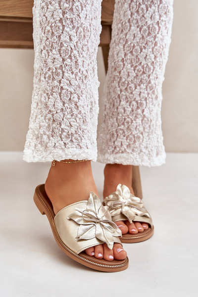 Chaussons Avec Décoration Cuir Naturel Zazoo 3667 Dorés
