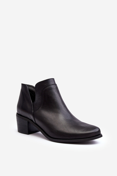 Schwarze Lederschuhe mit Ausschnitten am Absatz Dalros