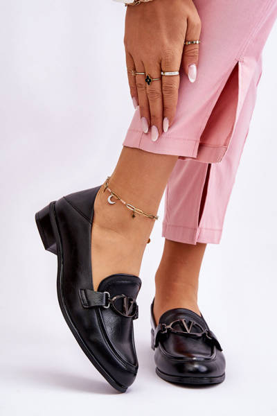 Leder-Loafer mit flachem Absatz Schwarze Marra