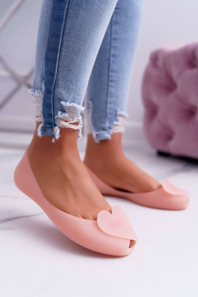 Inimile femeilor roz opacifie Meliski Ballerinas