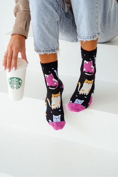 Damen Socken bunte Katzen und Punkte schwarz