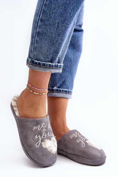 Glänzende graue Damenhausschuhe Geraja