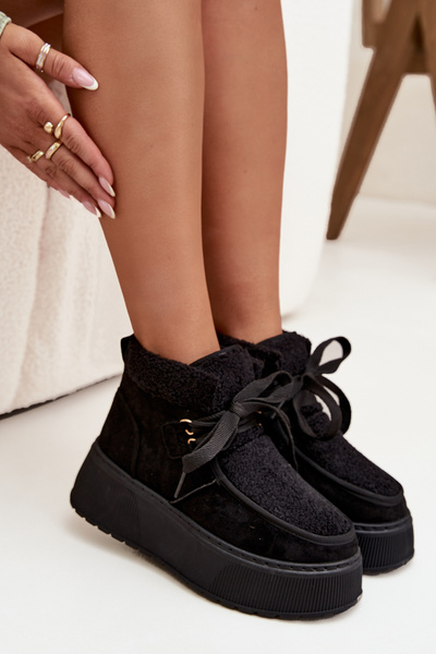 Bottes d hiver pour femmes sur plateforme avec fourrure Noire Florivelle