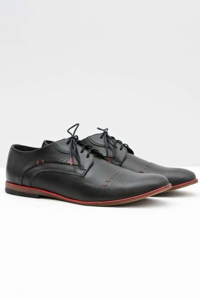 Elegante Herrenstiefel aus schwarzem Leder von Isacco