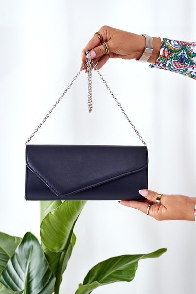 Pochette élégante avec chaîne bleu foncé