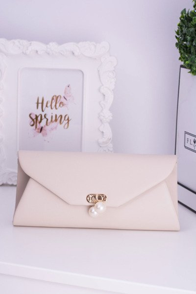 Beige Clutch Bag Goldkette Perlen