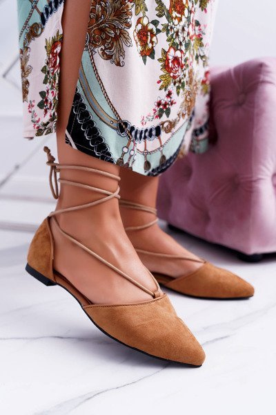 Lu Boo Ballerines à étages en daim Larissa pointu Camel