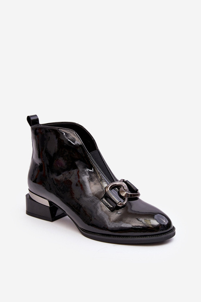 Glänzende Damenstiefel Mit Niedrigem Absatz Und Gefüttert Schwarz Loos