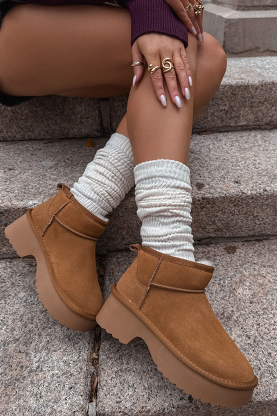 Bottes d'hiver en nubuck naturel doublées de fausse fourrure Camel Milora