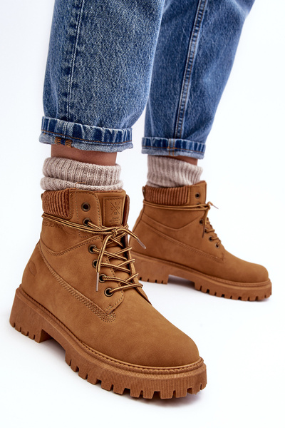 Női steppelt Trapper csizma Camel Cross Jeans MM2R4011C