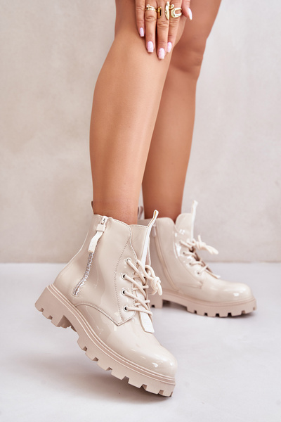 Bottes De Travail Laquées Pour Femmes Isolées Avec Inscriptions Beige Zinfreya