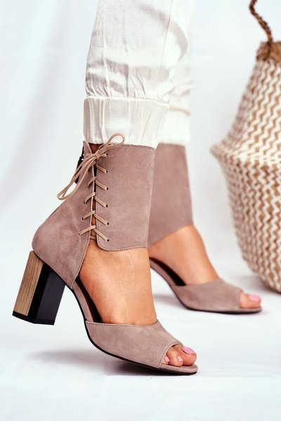 Damen Stiletto Sandalen Maciejka Beige Wildleder 04122-04