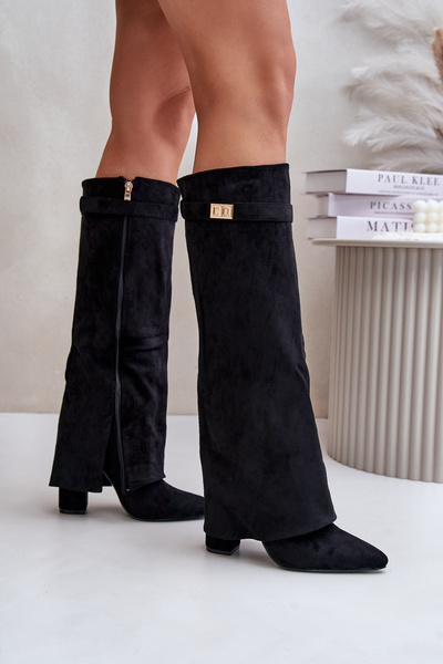 Bottes À Talons À Tige Roulée Isolées Noir Urelli