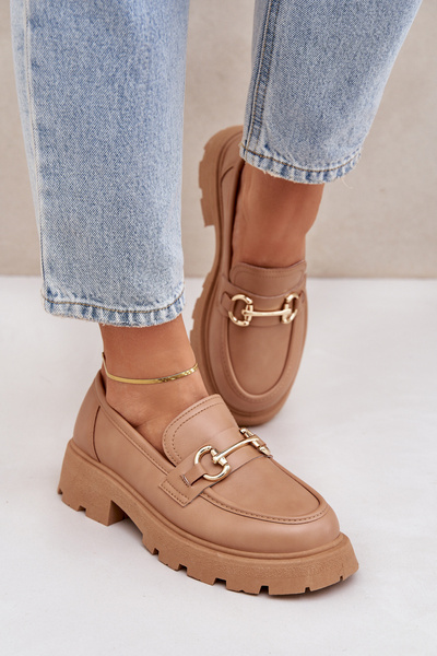 Mocassins Femmes Avec Détail Doré Beige Ferietta