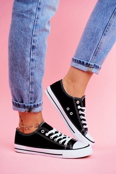 Baskets classiques pour femmes noires avec semelle blanche Omerta