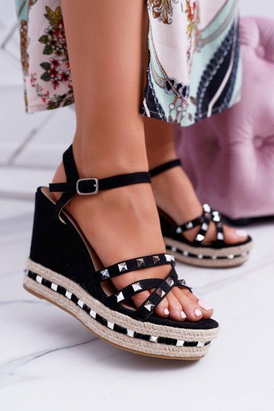 Sandales noires pour femmes sur clous d'ancrage Amare
