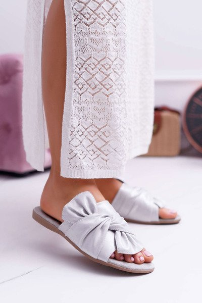 Shiny Flip Flops With Tie Grey Emilia