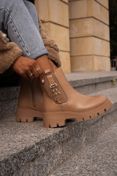 Bottes Chaudes Pour Femmes En Cuir Eco Avec Décoration Dorée Beige Erivianes