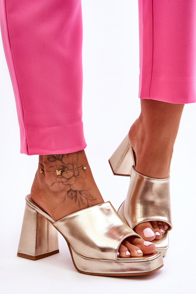 Talons hauts en cuir doré Livesa