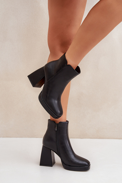 Stiefel Mit Hohem Absatz Aus Eko Leder Schwarz Selarae