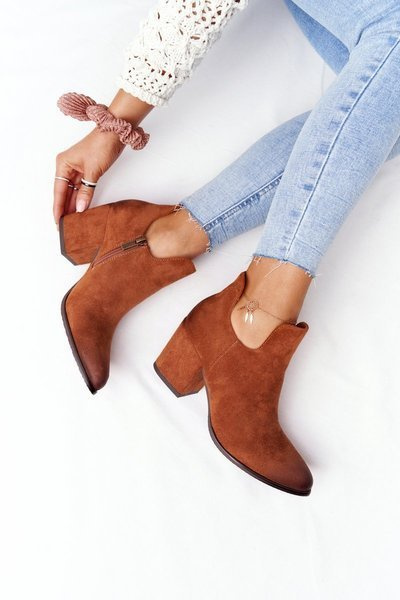 Women's Boots On A Block Heel Vinceza 21-10558 Camel