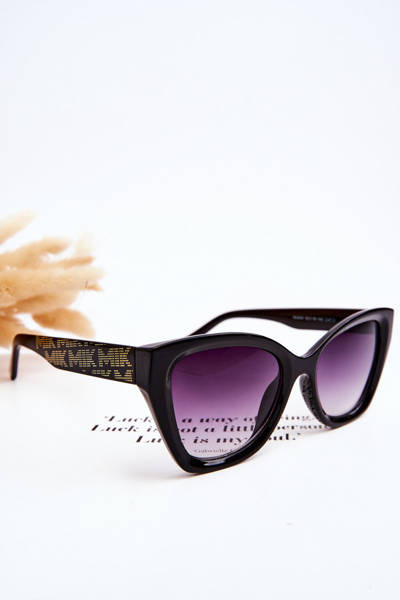 Ochelari de soare pentru femei cu litere M2404 Negru