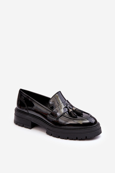 Loafers Su kutais Lakuoti Batai Juoda Velenase