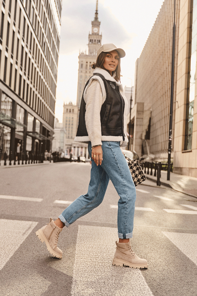 Bottines Trappeur en Daim Doublure Polaire Beige Alden