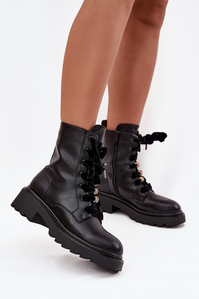 Bottes isolantes pour femmes avec laçage décoratif noires Elindra