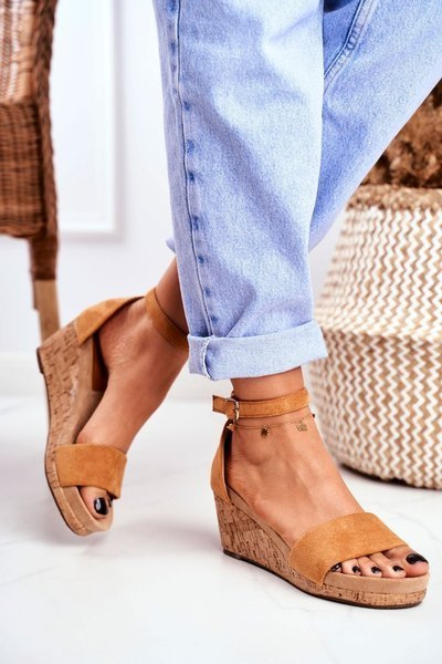Sandales compensées pour femmes Camel MarryMe