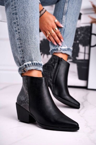 Bottes pour femmes noires Meatown