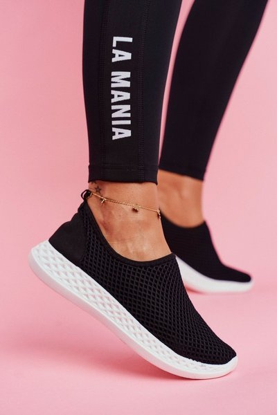 Chaussures de sport pour femmes à enfiler noires Gestacio