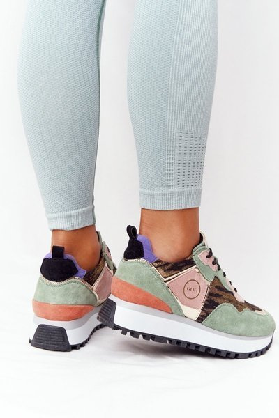 Chaussures de sport en daim sur plateforme GOE HH2N4002 Vert-Or