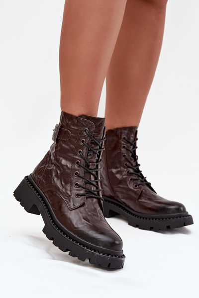 boots pour femmes en cuir avec effet plissé et boucle Artiker 57C1007 Chocolat