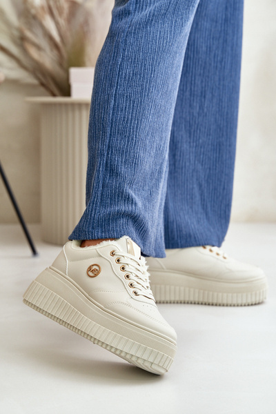 Baskets chaussures de sport femme isolées sur semelle massive Beige Ardiela