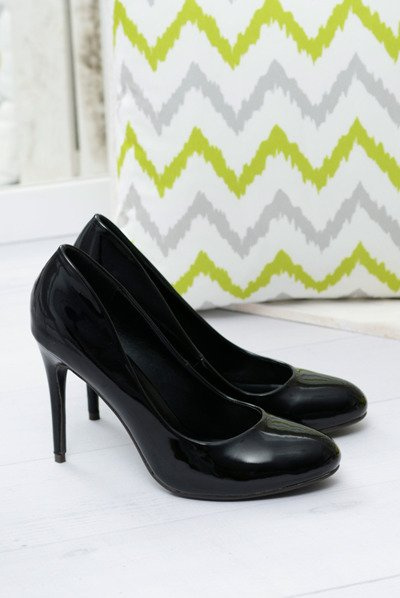 Juodai lakuoti Sophia Stilettos
