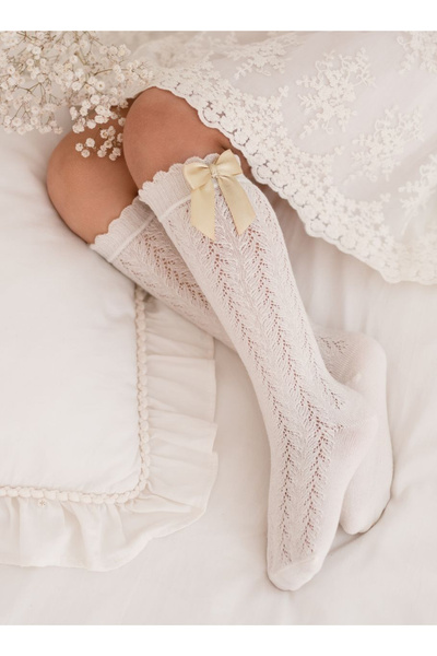 Chaussettes Hautes Enfant En Coton Avec Dentelle Et Noeud Ecru