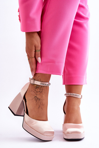Escarpins À La Mode Sur Talons Massifs Avec Zircons Beige Adel