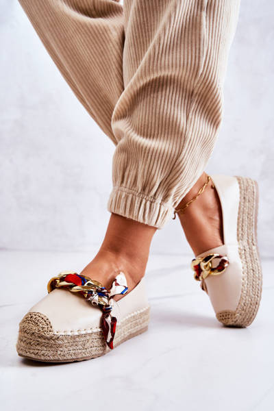 Moteriškos odinės espadrilės su grandinėle Šviesiai smėlio spalvos Fancy