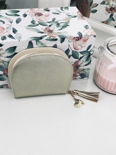 Portefeuille doré pour femme avec pompon