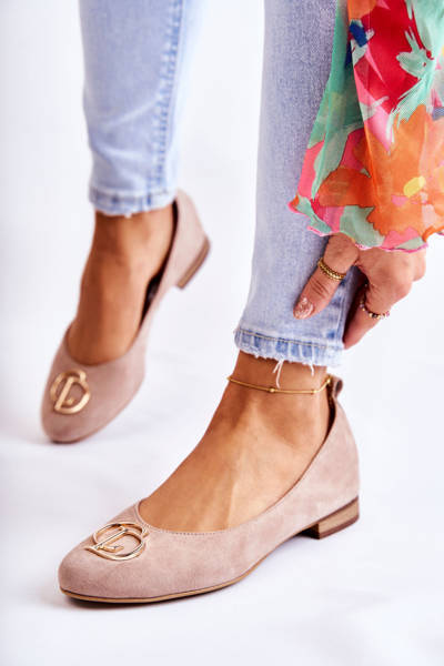 Ballerines pour femmes en daim avec décoration Nicole 2746 beige