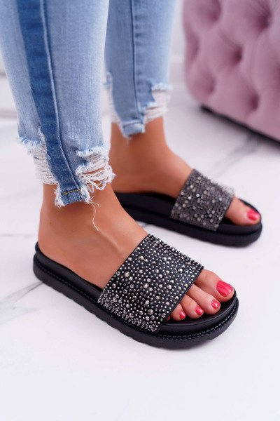 Moteriški šlepetės su cirkonio oksido juodu XTI 48821