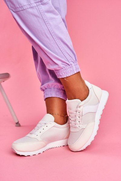 Pantofi sportivi pentru femei albi determină