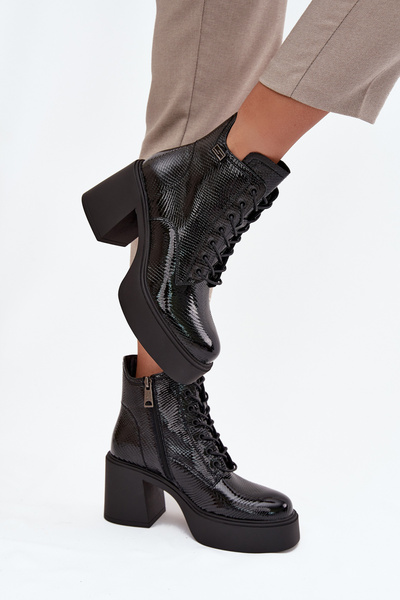 Lackierte Lederschnürstiefel für Damen auf Plattform und Absatz Vinceza 66817 schwarz