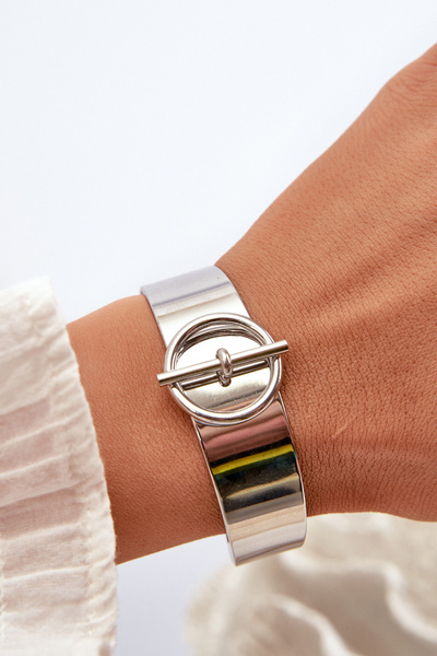 Bracelet pour femme avec décoration en acier inoxydable argenté