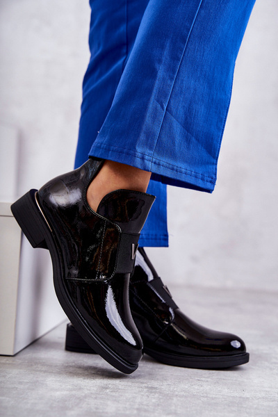 Laquered boots with cutouts on a flat heel Black Eunice
